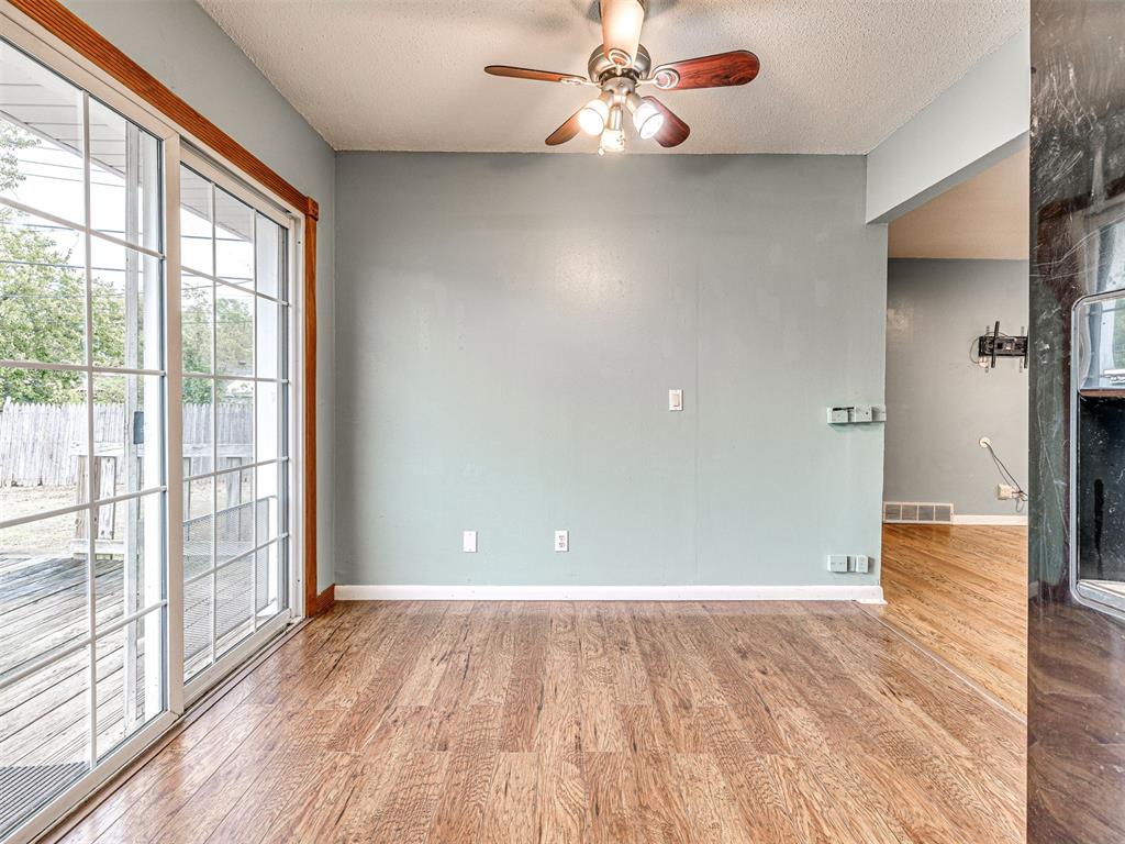 909 Holoway Drive Property Photo 9