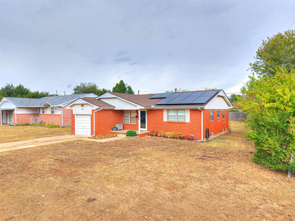 909 Holoway Drive Property Photo 28