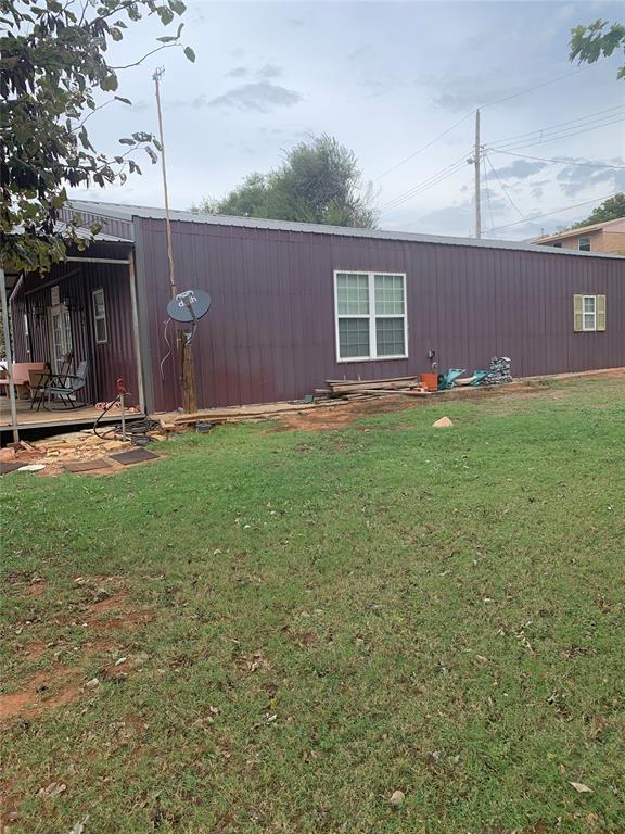 310 Ellen Way Property Photo 2