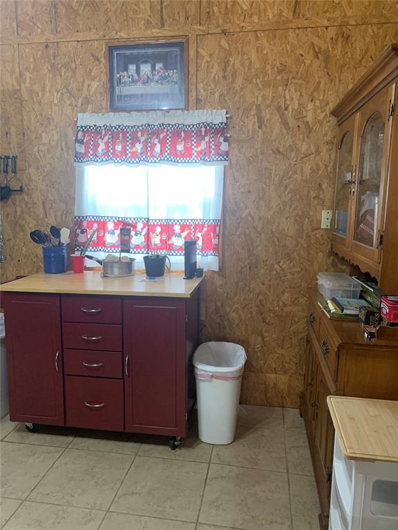 310 Ellen Way Property Photo 25