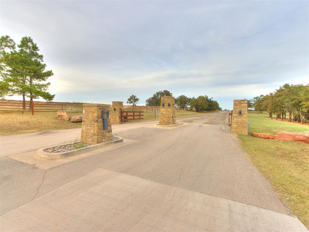 21 Rockys Way Property Photo 4