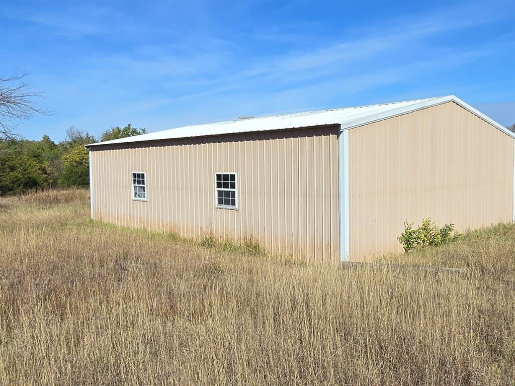 29201 Deer Creek Road Property Photo 3