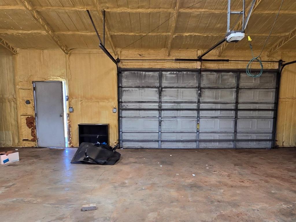 29201 Deer Creek Road Property Photo 8