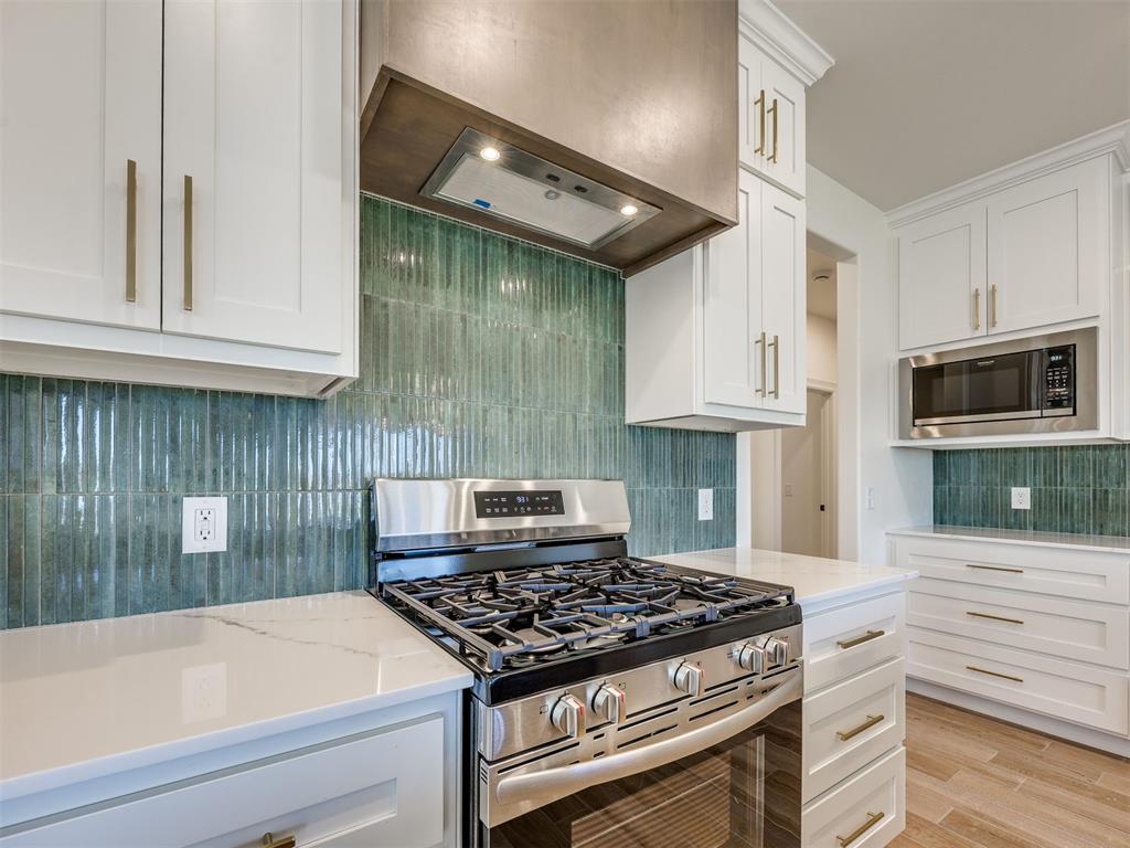 225 Sage Brush Way Property Photo 11