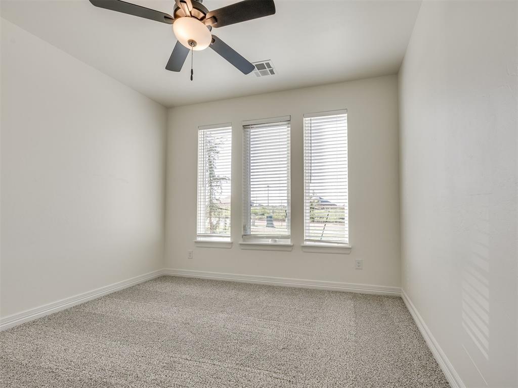 225 Sage Brush Way Property Photo 26