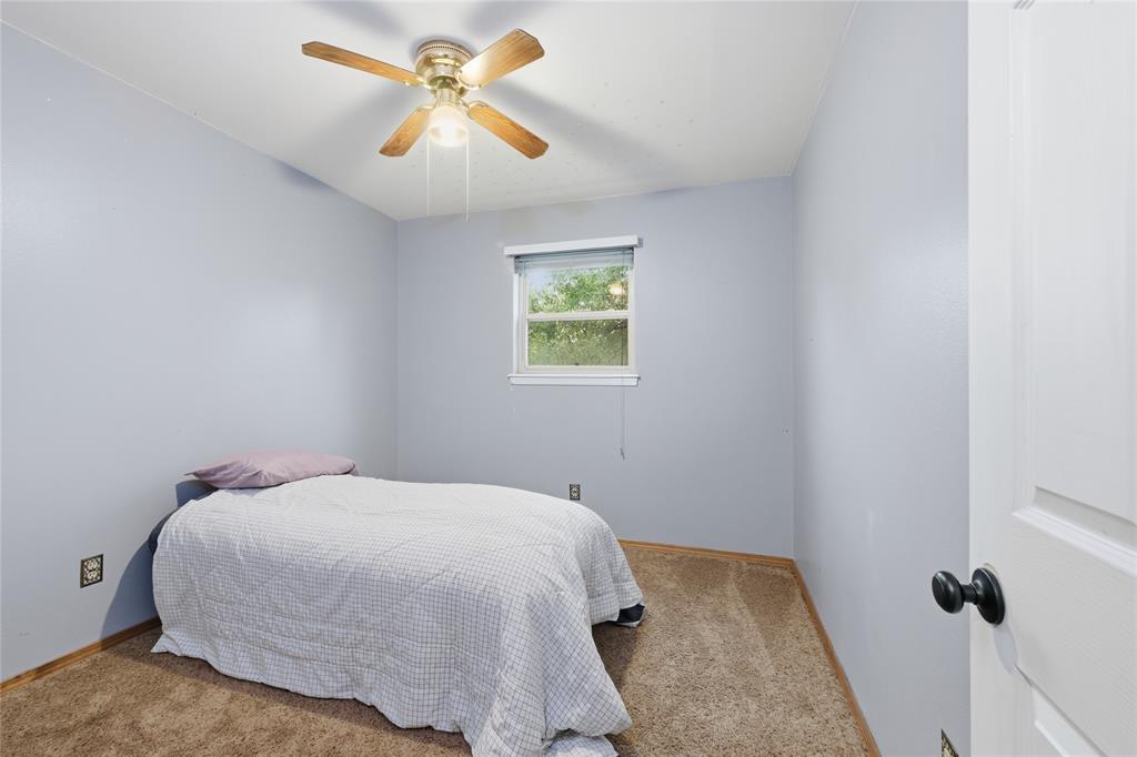 36 Limberlost Road Property Photo 18