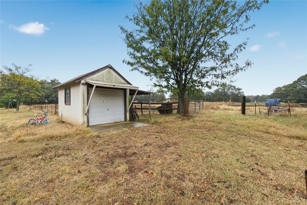 36 Limberlost Road Property Photo 28