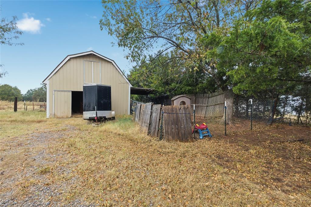 36 Limberlost Road Property Photo 31