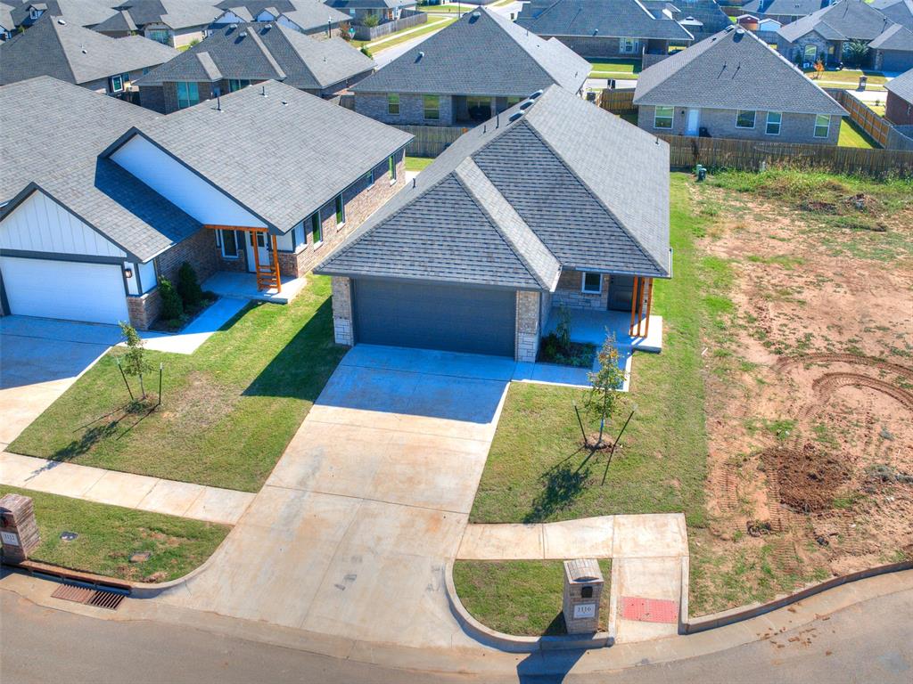 1116 Sw 139th Street Property Photo 5