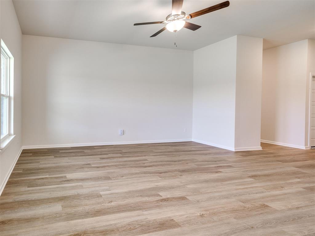 2313 Se 89th Terrace Property Photo 4