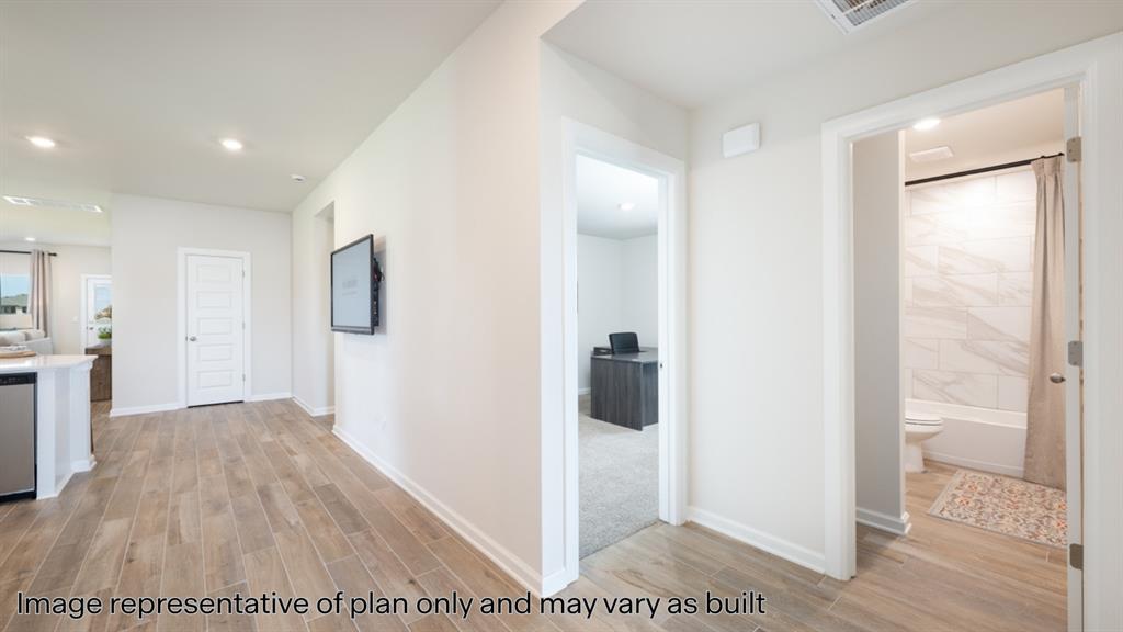 1287 Mahogany Lane Property Photo 2