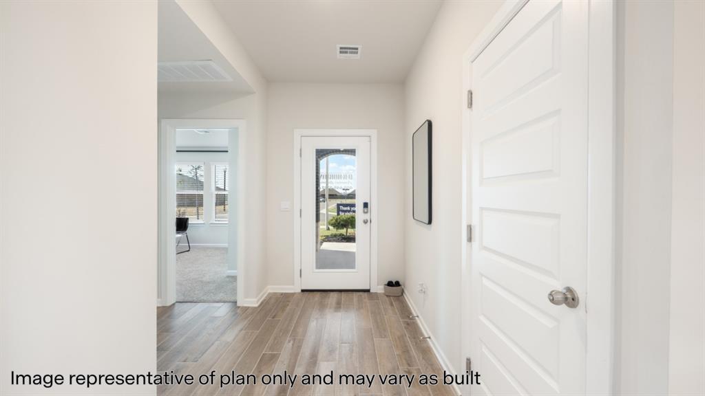 1287 Mahogany Lane Property Photo 3