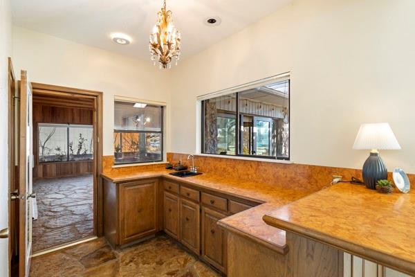 10604 Admiral Drive Property Photo 14