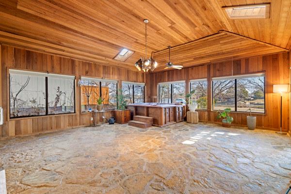 10604 Admiral Drive Property Photo 18