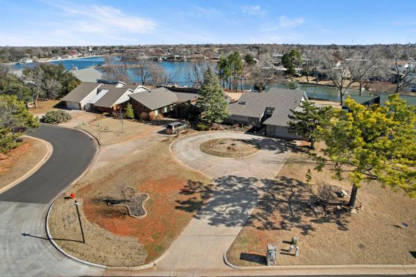 10604 Admiral Drive Property Photo 43