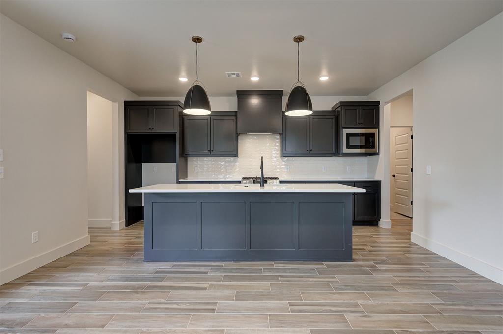 6016 Kinnick Drive Property Photo 15