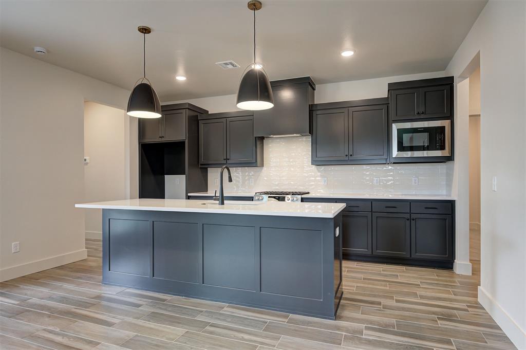 6016 Kinnick Drive Property Photo 16