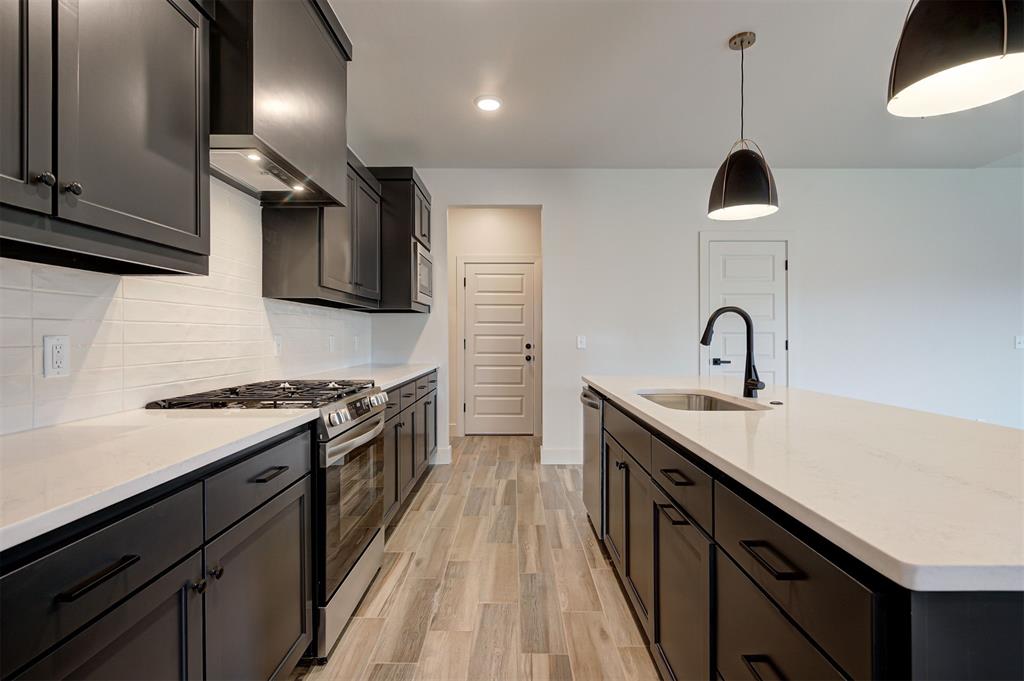 6016 Kinnick Drive Property Photo 18