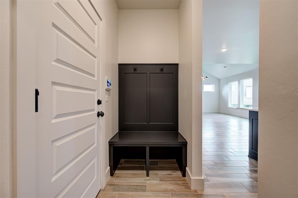 6016 Kinnick Drive Property Photo 31