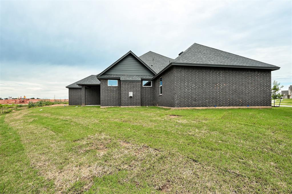 6016 Kinnick Drive Property Photo 45