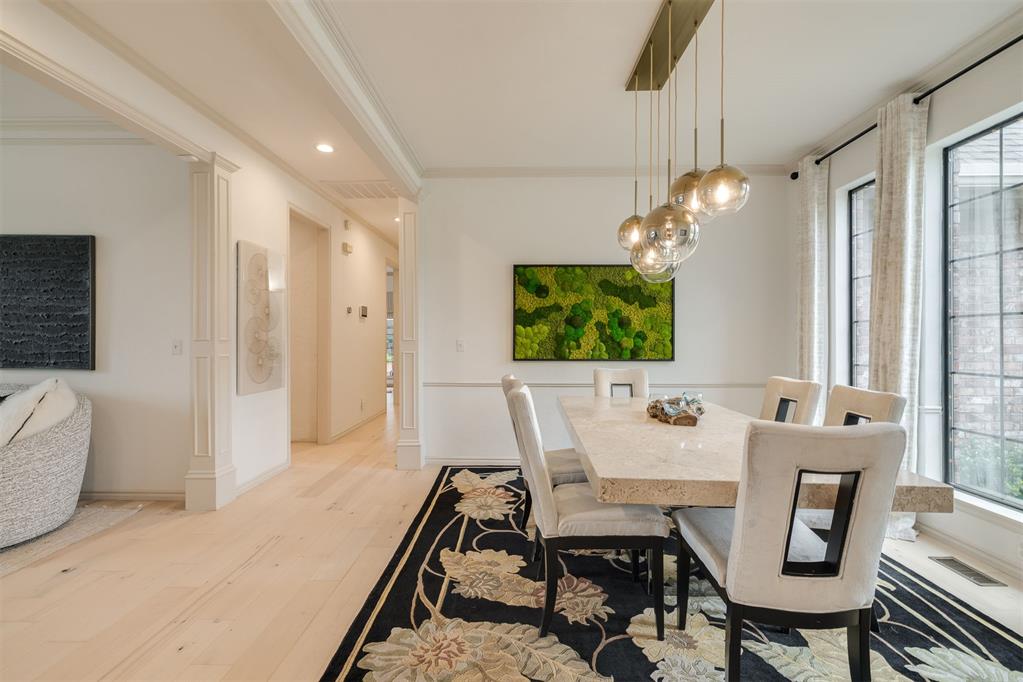 1009 Glenridge Drive Property Photo 5