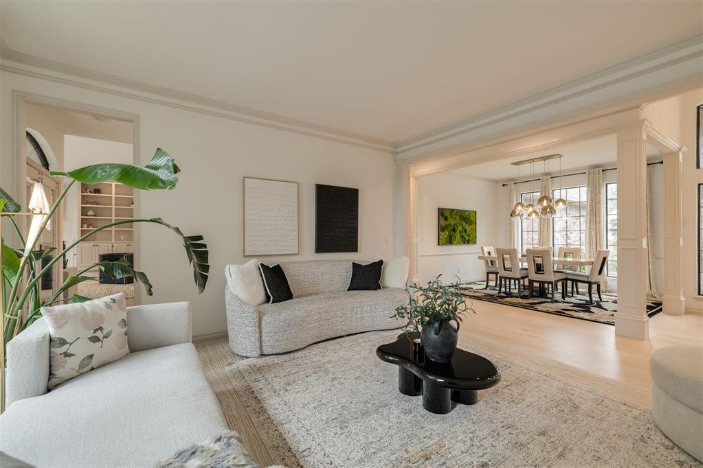 1009 Glenridge Drive Property Photo 9