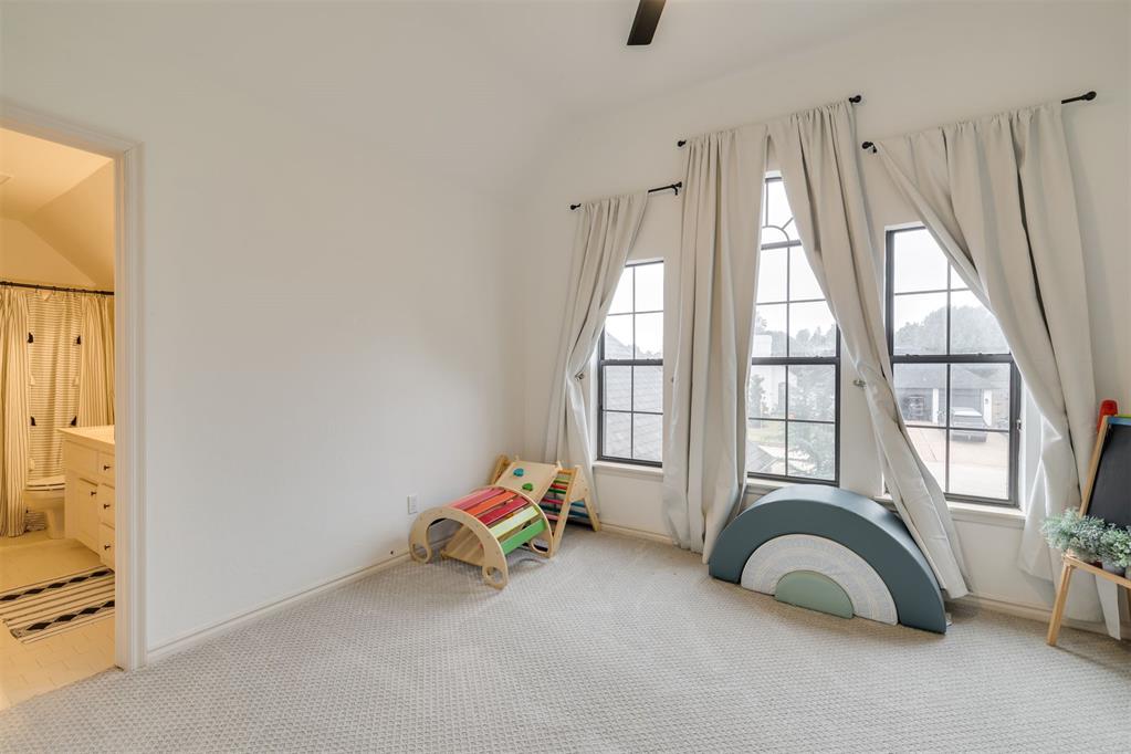 1009 Glenridge Drive Property Photo 37