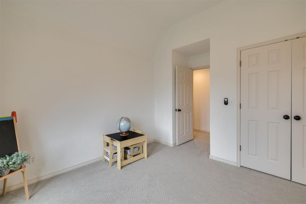 1009 Glenridge Drive Property Photo 38