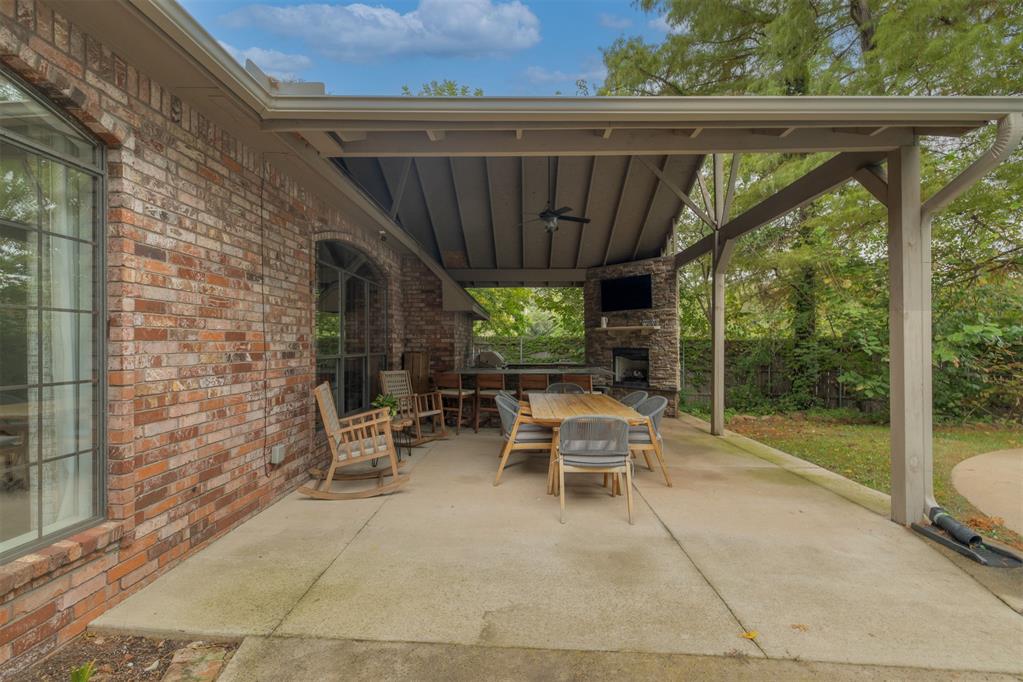 1009 Glenridge Drive Property Photo 49