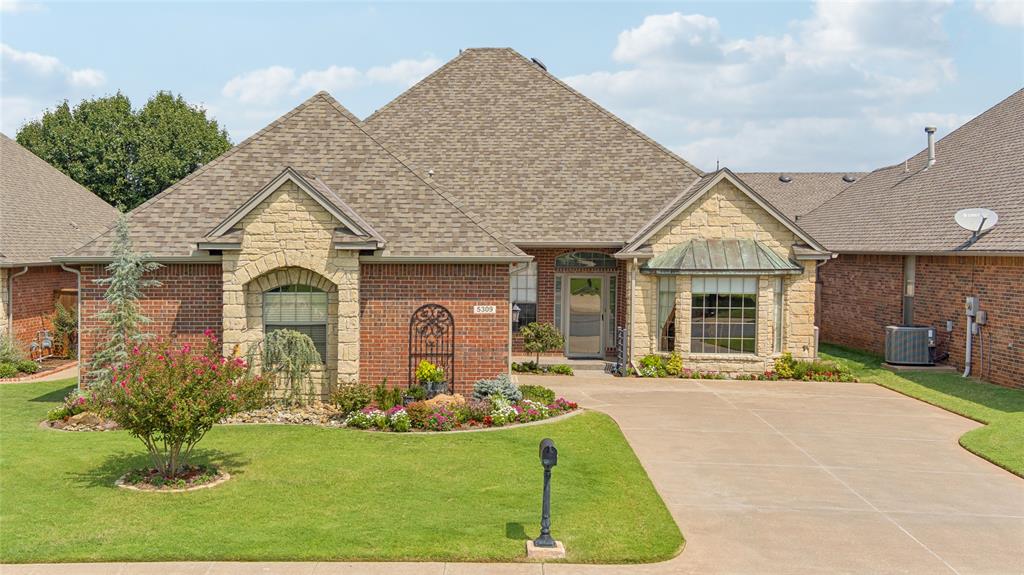 5309 Nw 123rd Street Property Photo 3