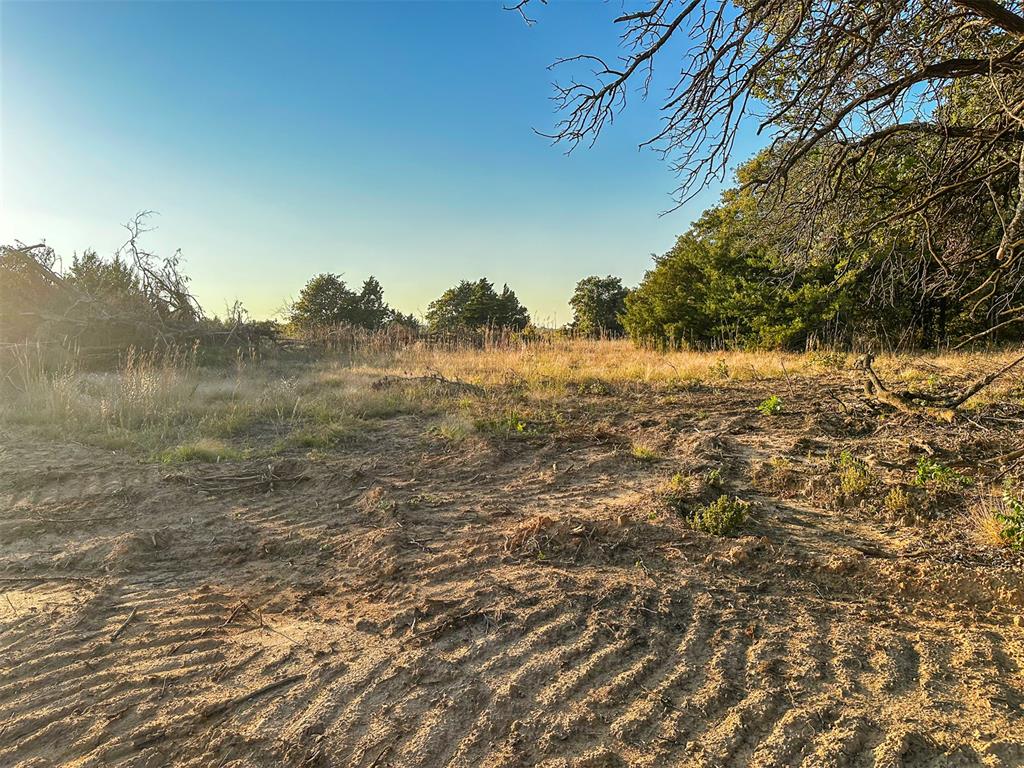 0006 E 1060 Road Property Photo 8