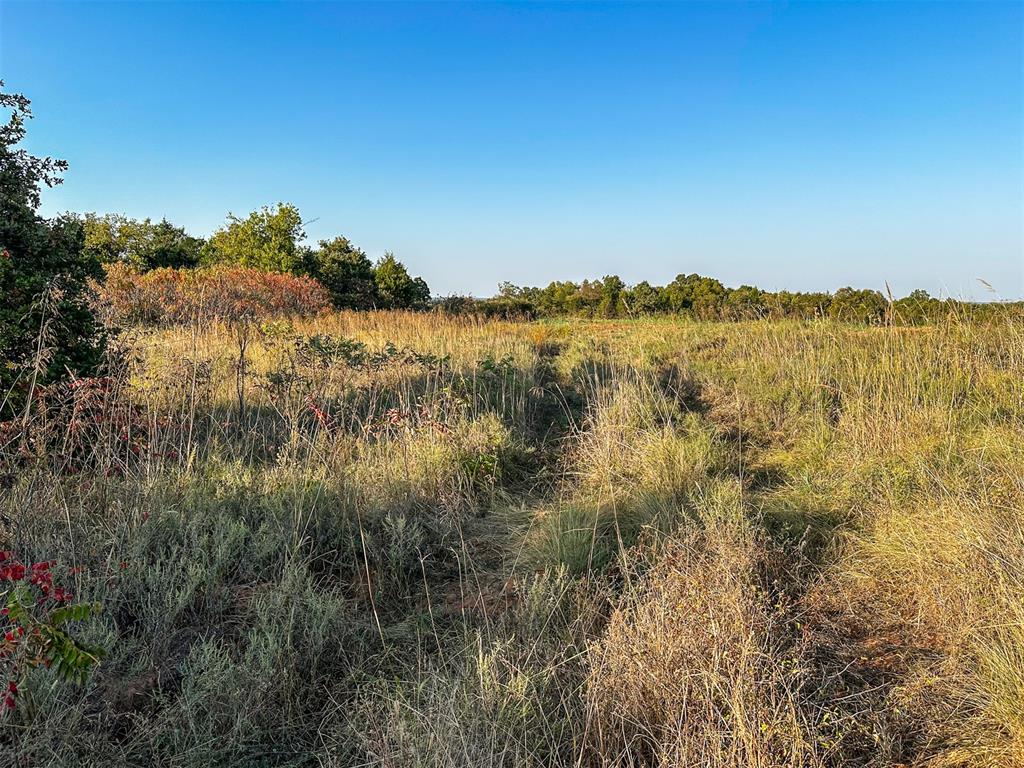 0010 E 1060 Road Property Photo 11