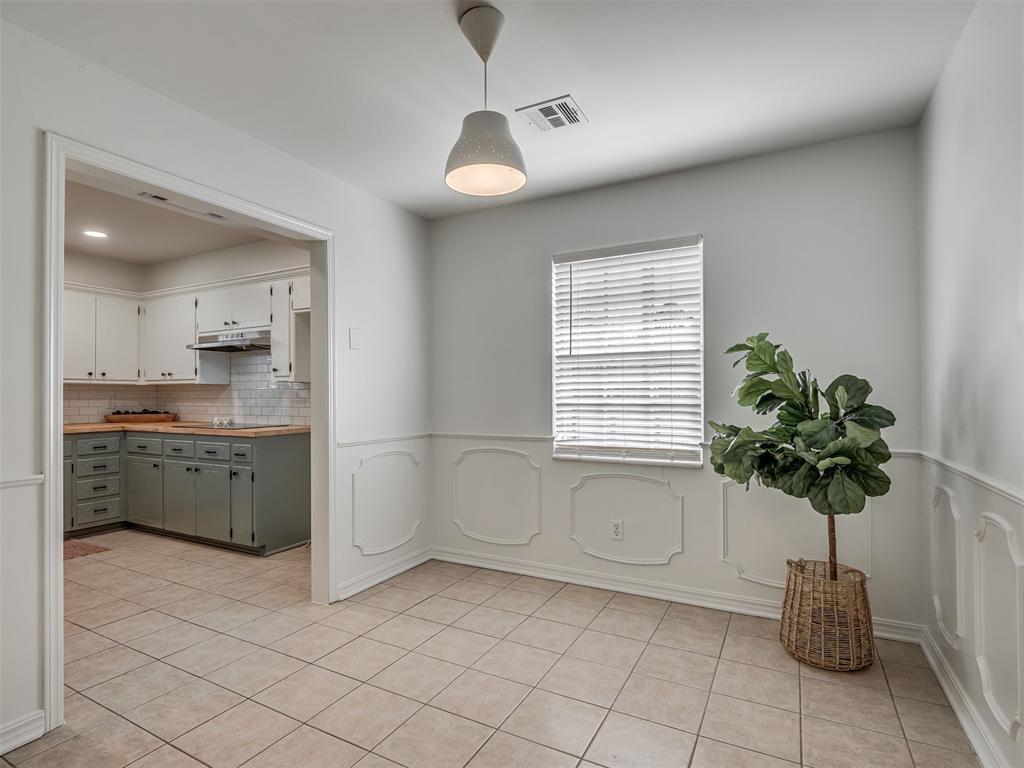 2004 Manchester Drive Property Photo 14