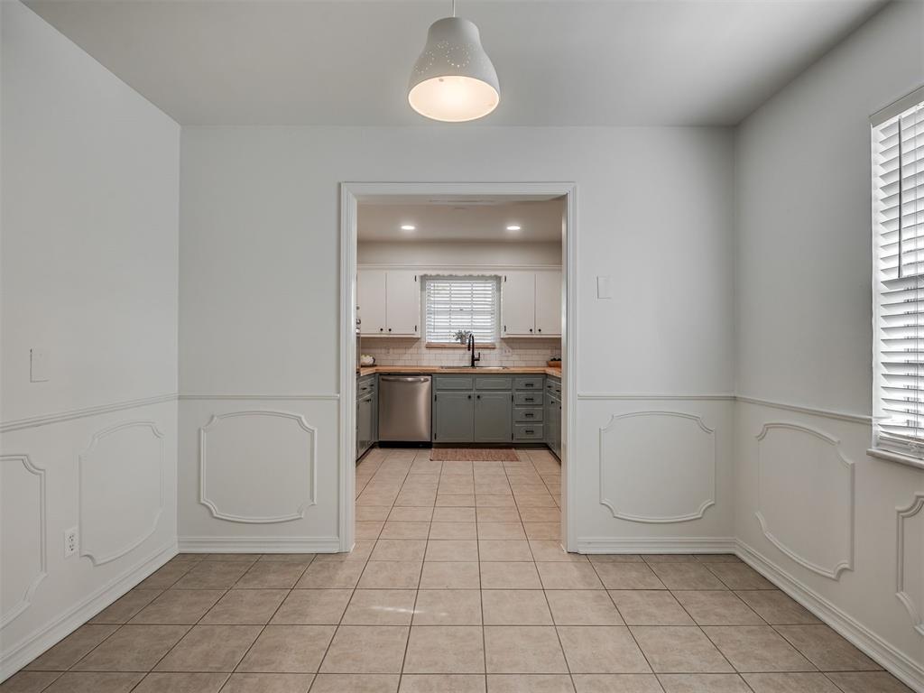 2004 Manchester Drive Property Photo 15