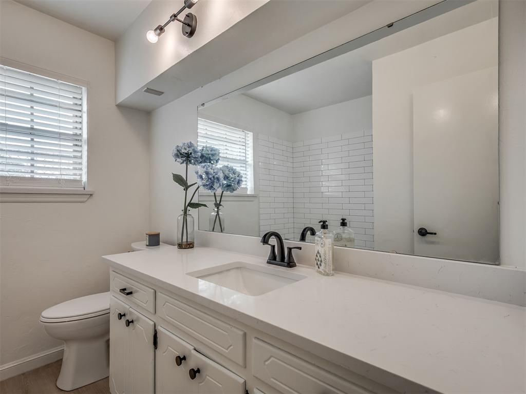 2004 Manchester Drive Property Photo 22