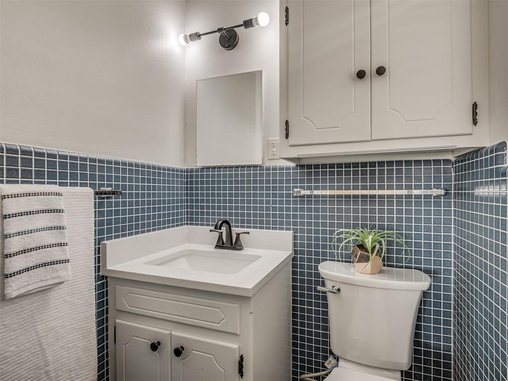 2004 Manchester Drive Property Photo 28