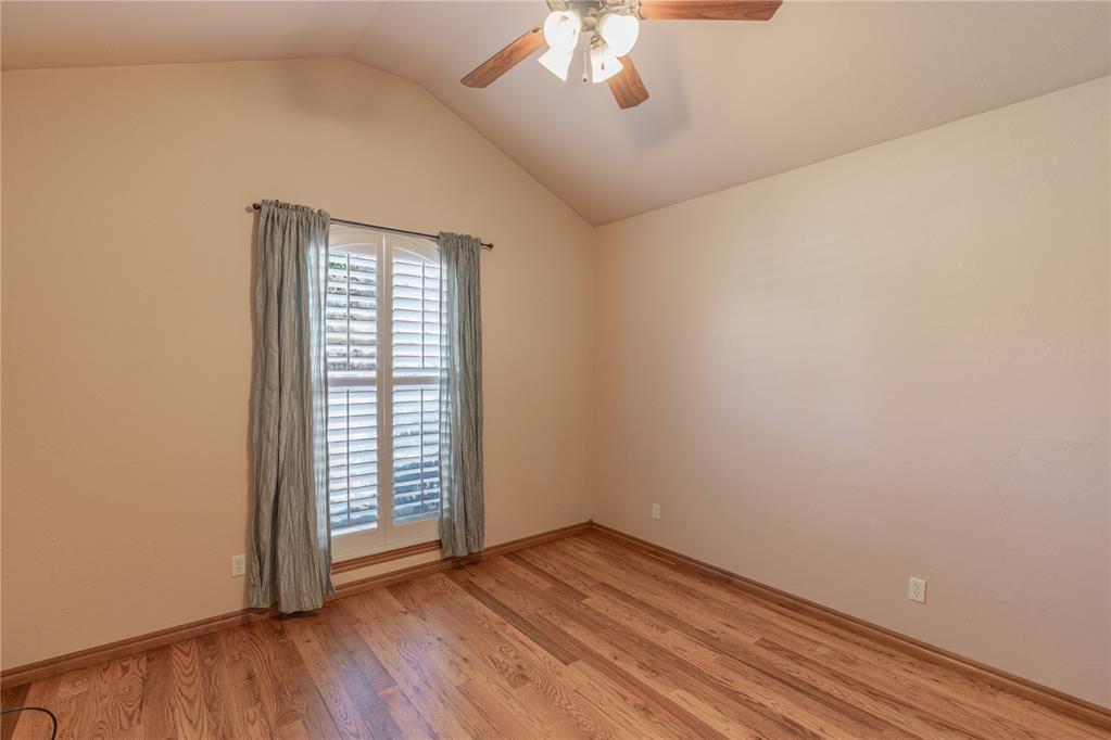 2712 Sw 138th Street Property Photo 9