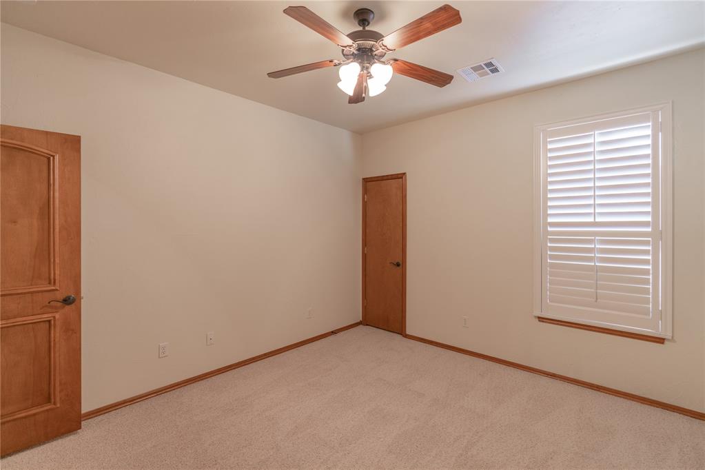 2712 Sw 138th Street Property Photo 31