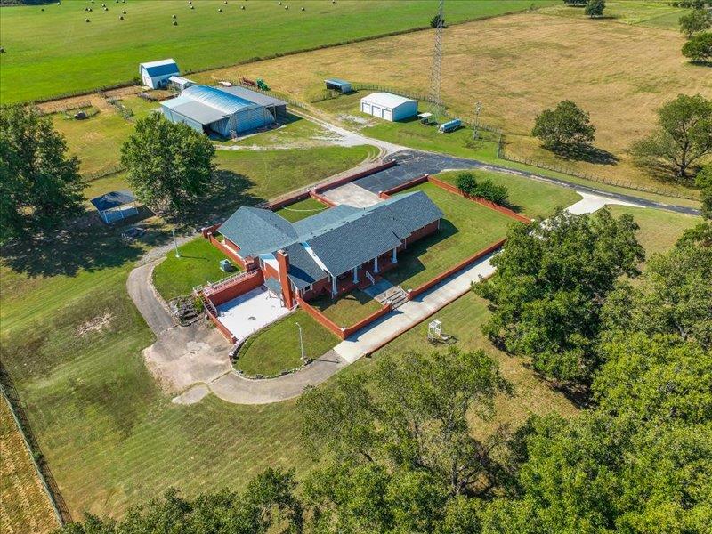 49612 W Highway 19 Property Photo 1