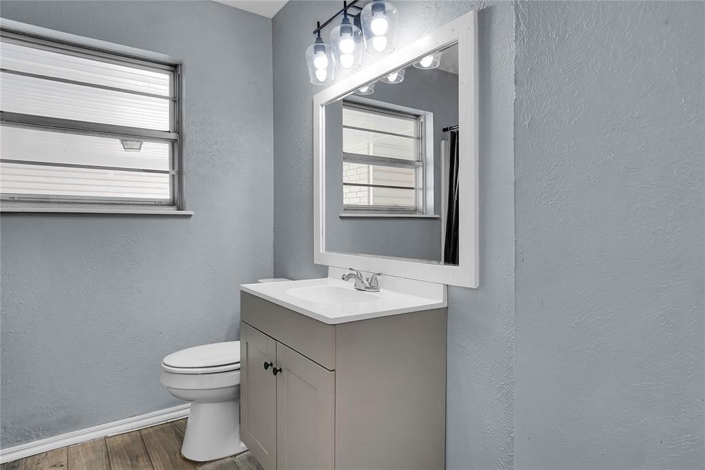 1510 Nw 49th Street Property Photo 24