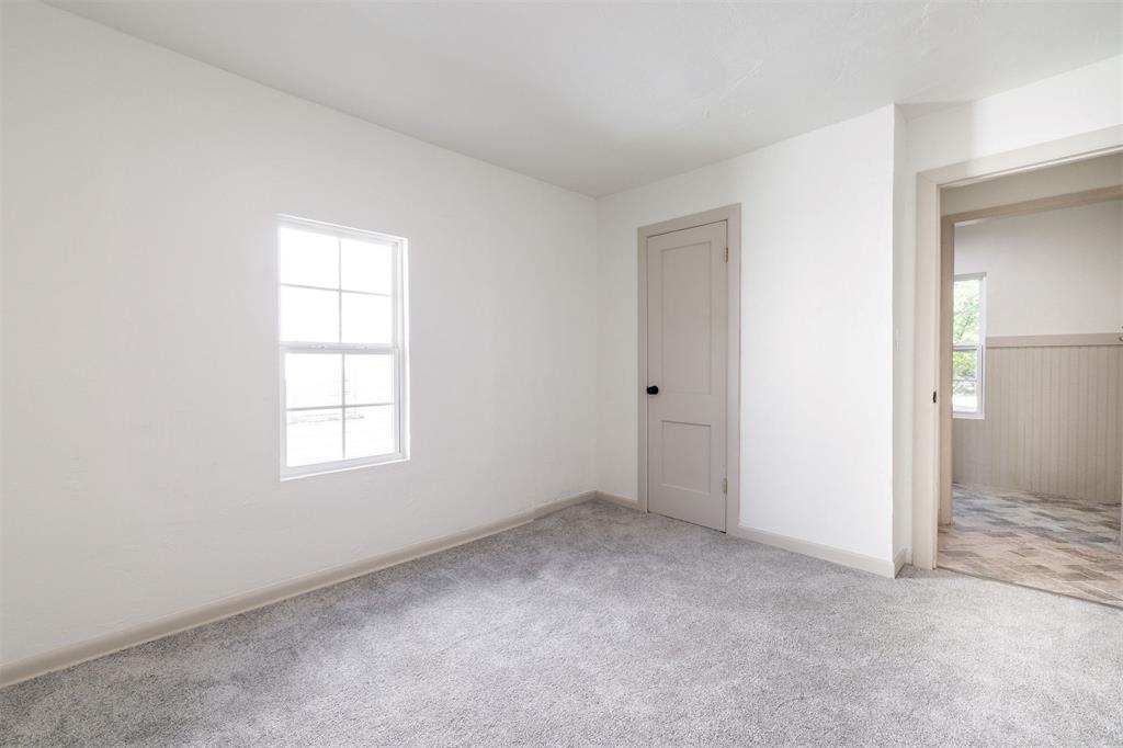 1932 Elm Drive Property Photo 19