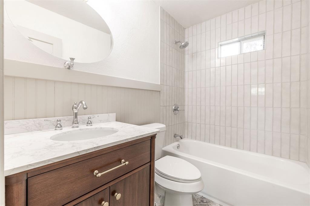 1932 Elm Drive Property Photo 21