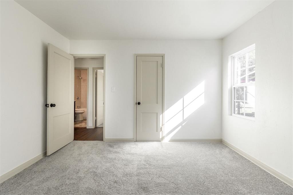 1932 Elm Drive Property Photo 25