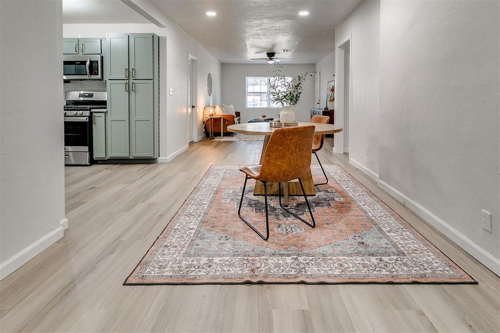 2244 Churchill Place Property Photo 10