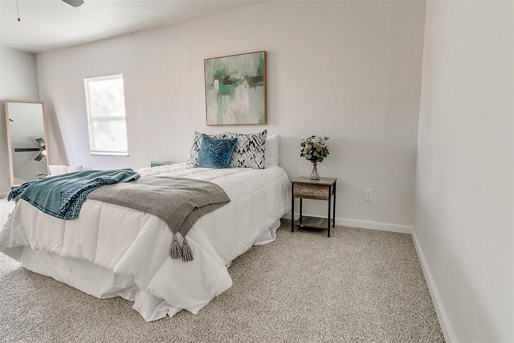 2244 Churchill Place Property Photo 12