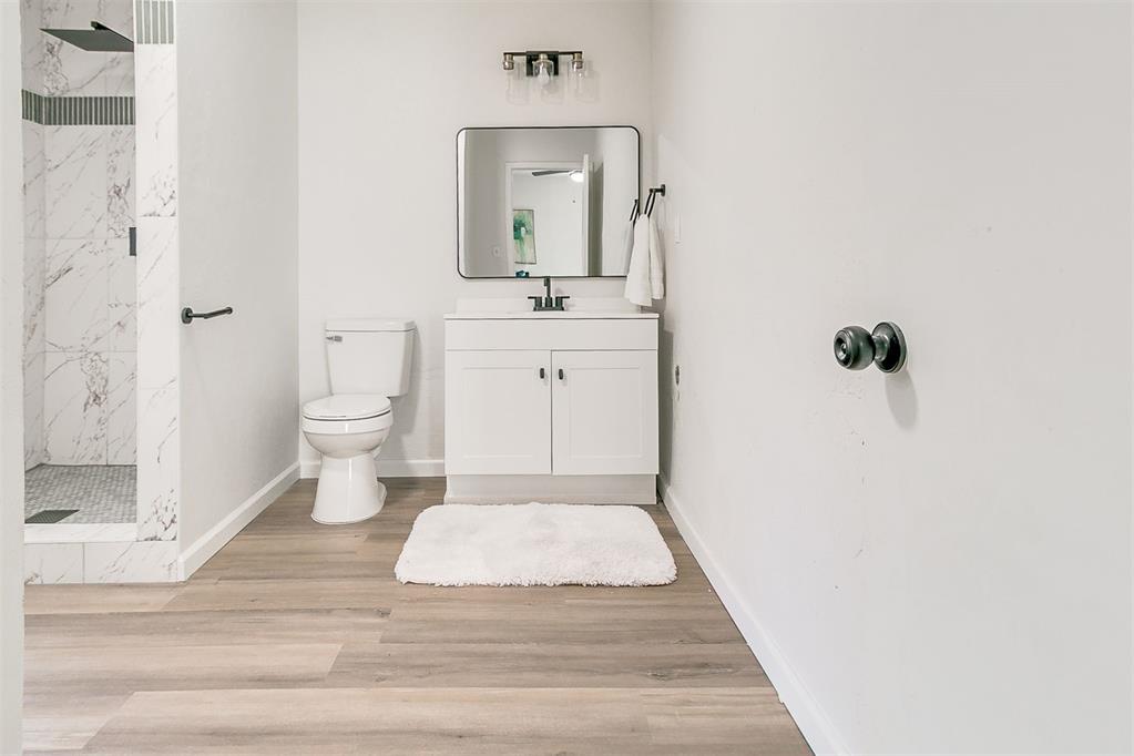 2244 Churchill Place Property Photo 13