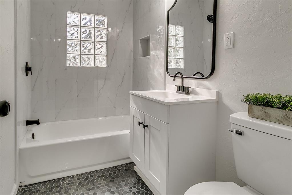 2244 Churchill Place Property Photo 20