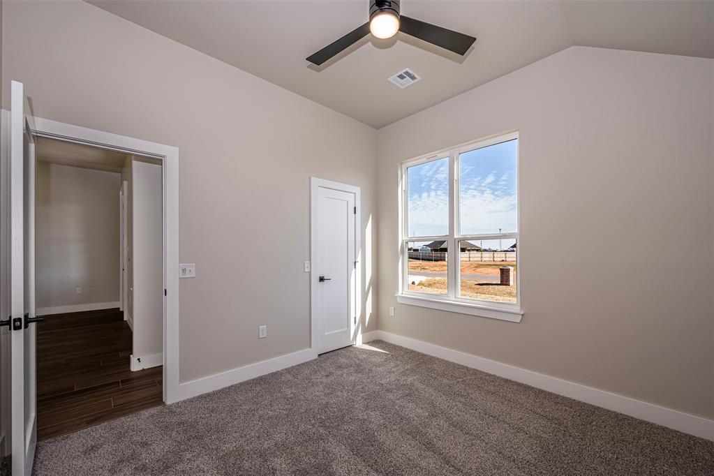 8484 Rip Way Property Photo 20