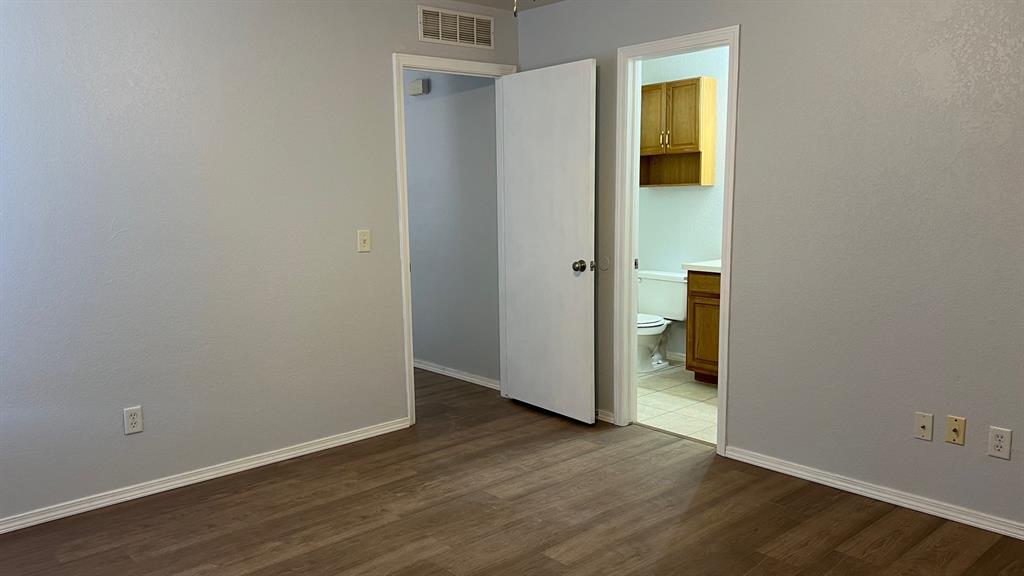 1017 Tulip Drive Property Photo 12