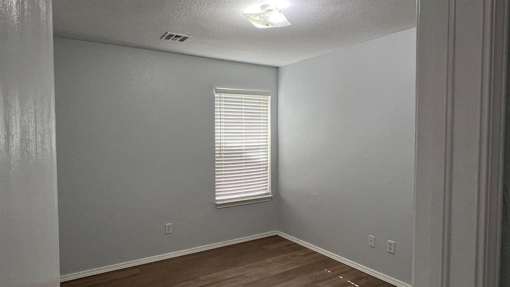 1017 Tulip Drive Property Photo 16